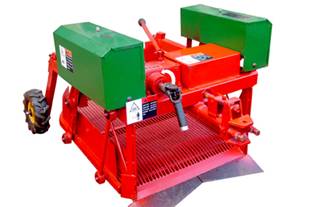 Peanut harvester